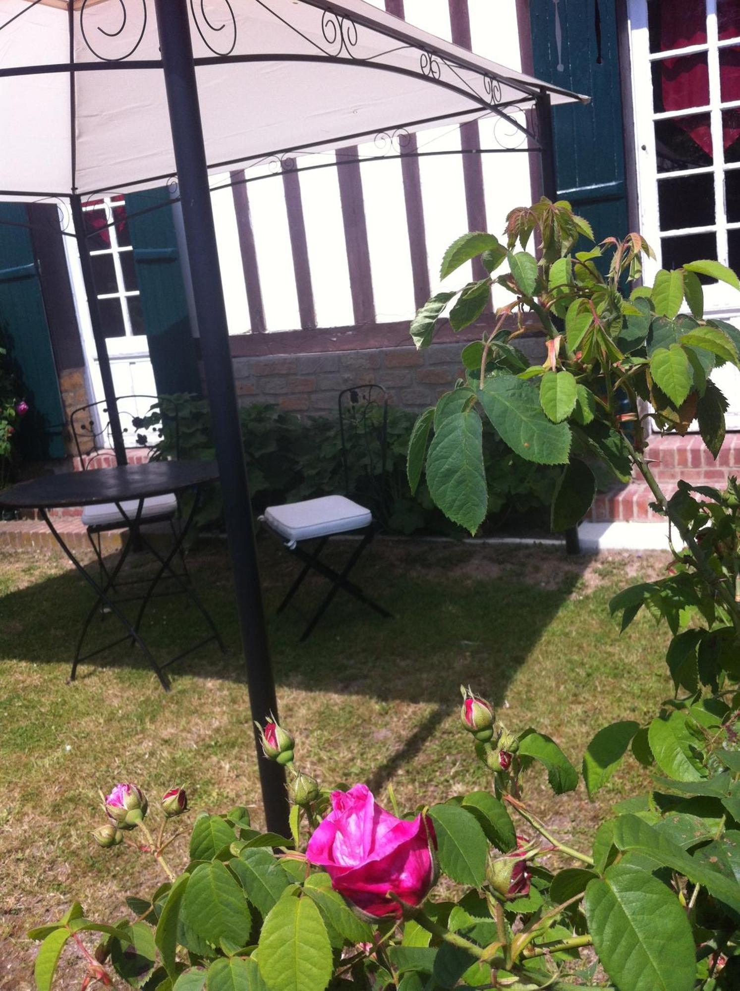 Ferienwohnung Le Vieux Pre De La Motte Villers-sur-Mer Exterior foto